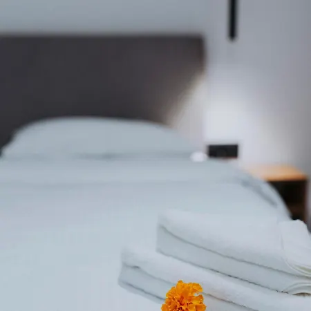 Apartment Cala Modern Living - 5 Min To